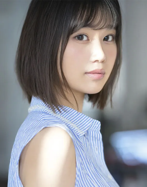 穿越成反派家的小厨娘 古装短剧免费